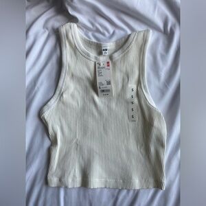 Uniqlo Ripped Racer Back Cropped Tank Top in White (Size S)